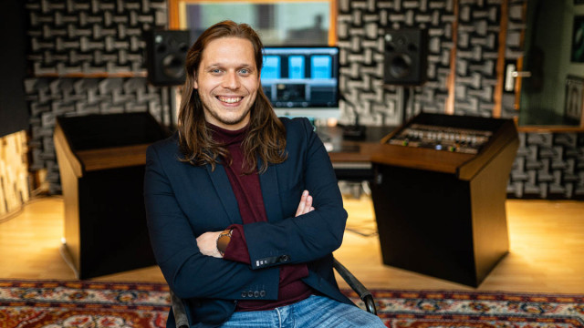 David Marcel de Jong at Fine Tune Audio in front of the desk